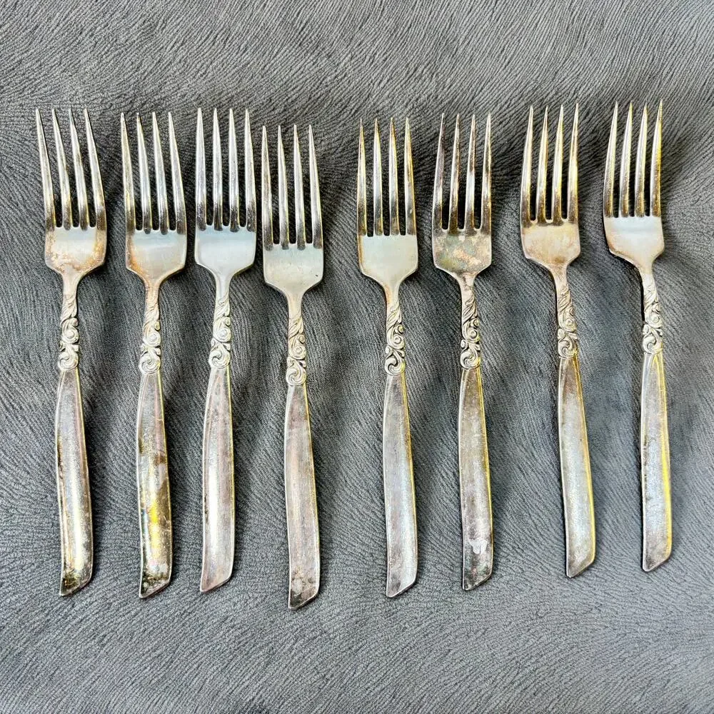 Forks Lot of 8 South Seas (Silverplate, 1955) by Oneida Silver 7.5
